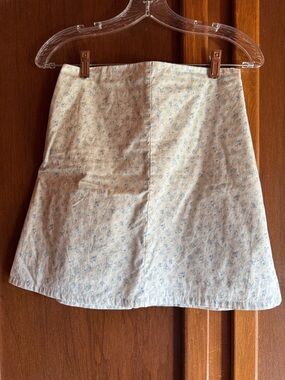 Cream Mini Skirt with Light Blue Floral Print XS